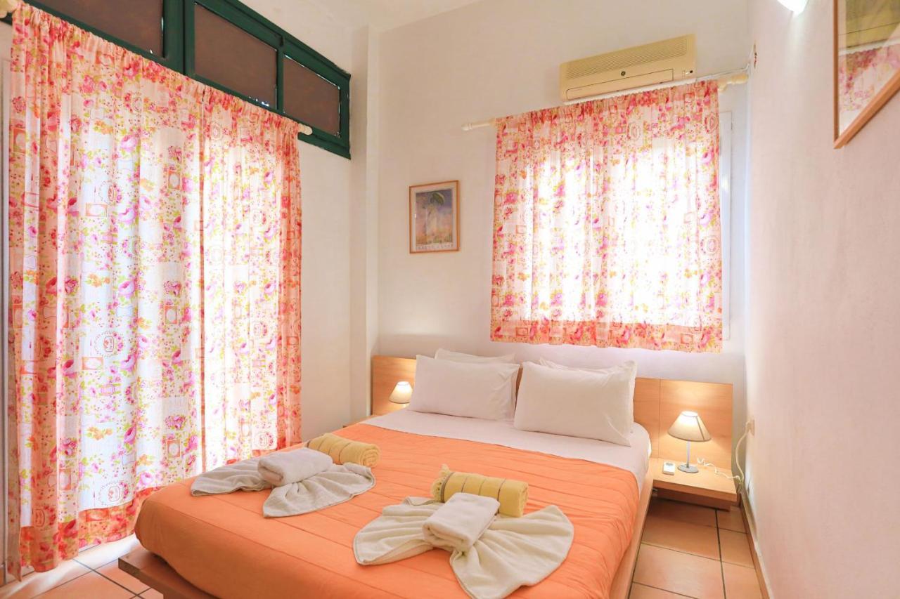 Kaminaki Dora * Nisaki (Corfu)